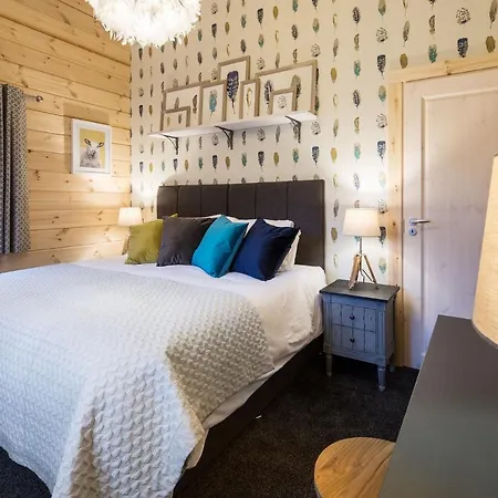 The At Artlegarth * Ravenstonedale