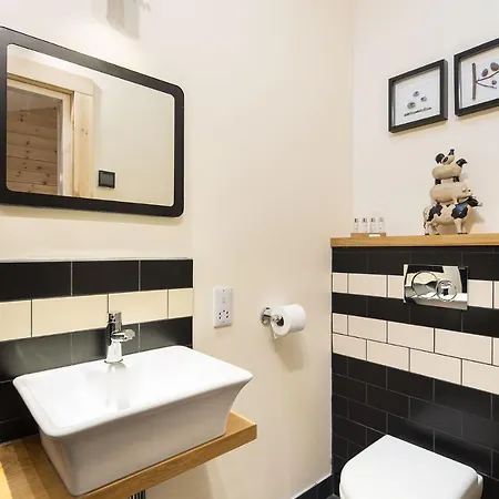 The At Artlegarth Ravenstonedale